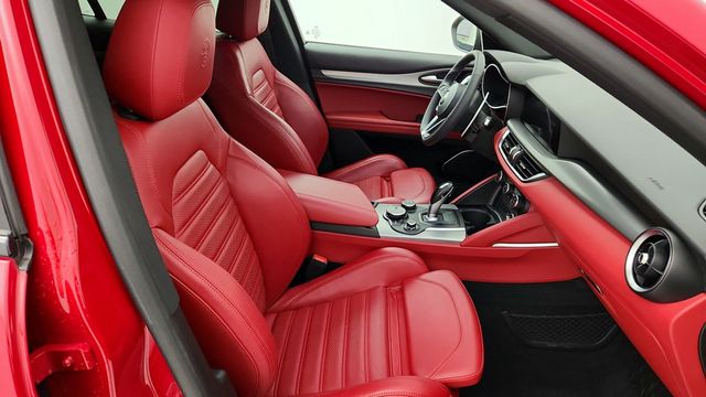 2019 Alfa Romeo Stelvio Ti Sport AWD - 22944199 - 23
