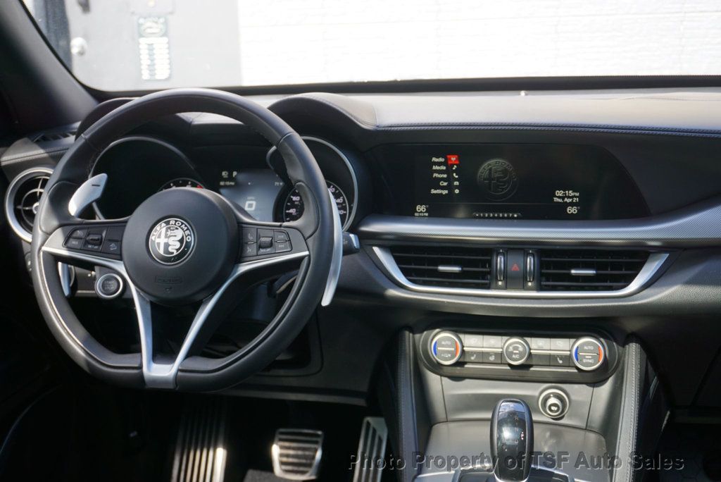 2019 Alfa Romeo Stelvio Ti Sport AWD - 23017197 - 12