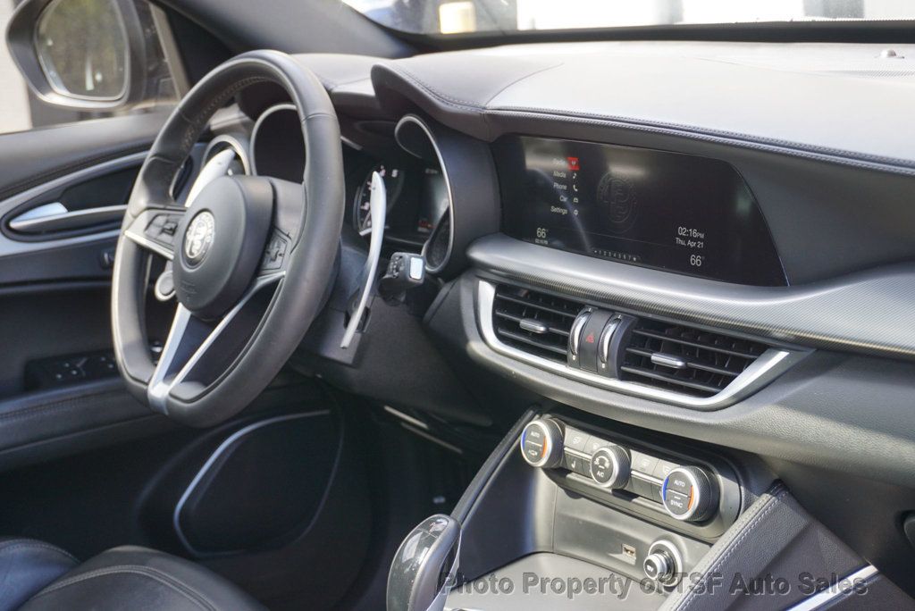 2019 Alfa Romeo Stelvio Ti Sport AWD - 23017197 - 13