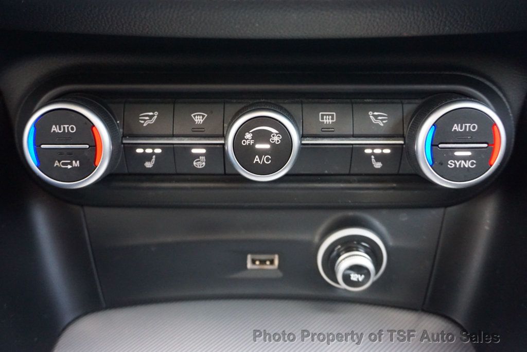 2019 Alfa Romeo Stelvio Ti Sport AWD - 23017197 - 19