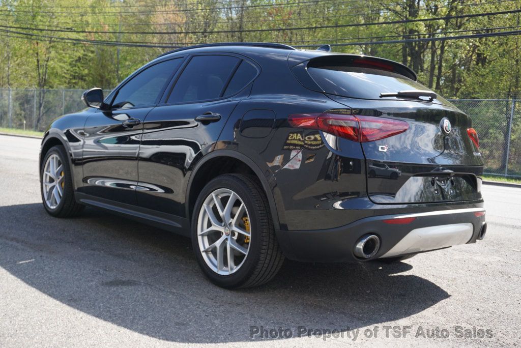 2019 Alfa Romeo Stelvio Ti Sport AWD - 23017197 - 4