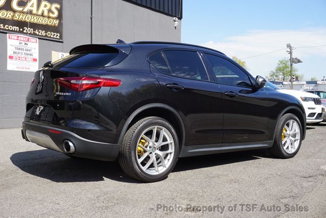 2019 Alfa Romeo Stelvio Ti Sport AWD - 23017197 - 5