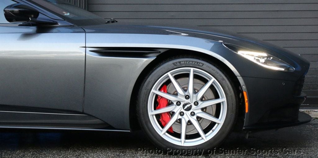 2019 Aston Martin DB11 V8 Coupe - 23015911 - 9