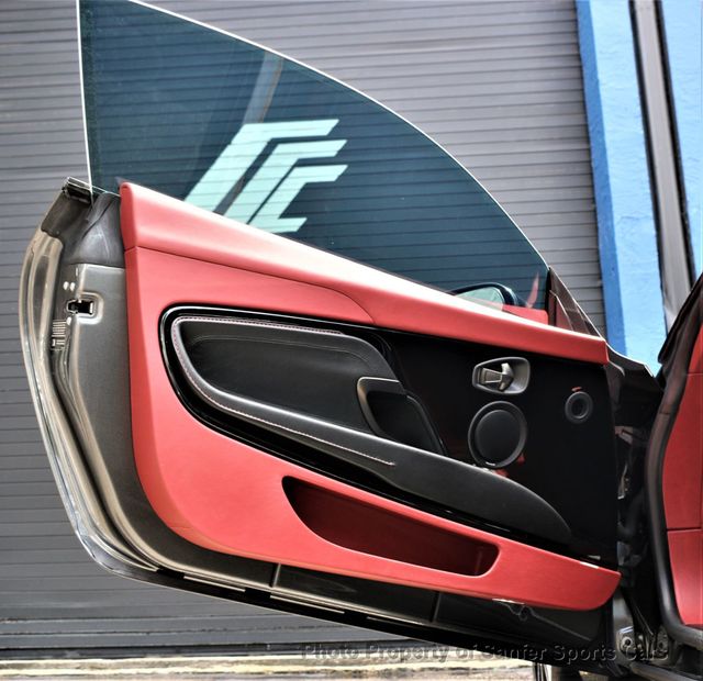 2019 Aston Martin DB11 V8 Coupe - 23015911 - 16