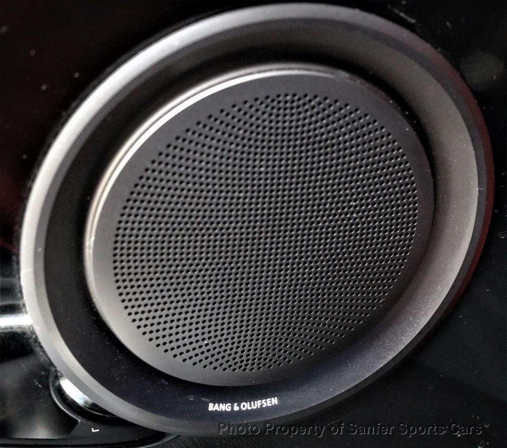 2019 Aston Martin DB11 V8 Coupe - 23015911 - 30