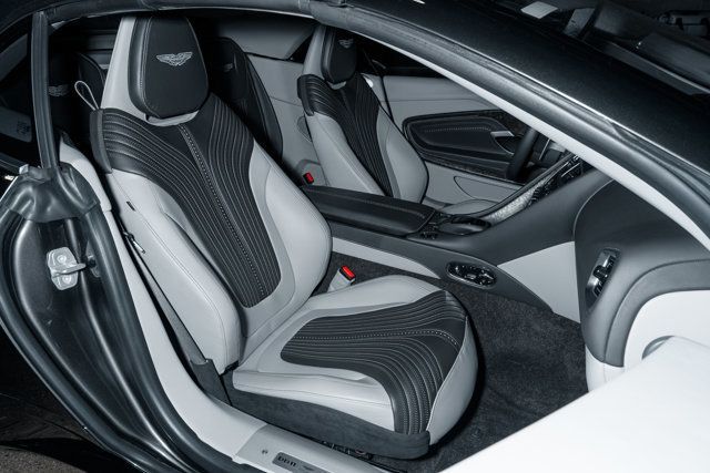 2019 Aston Martin DB11 AM5 photo 20