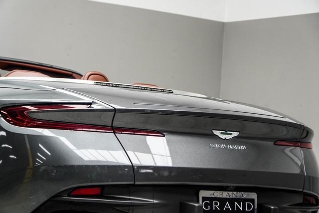2019 Aston Martin DB11 Volante - 22955747 - 14