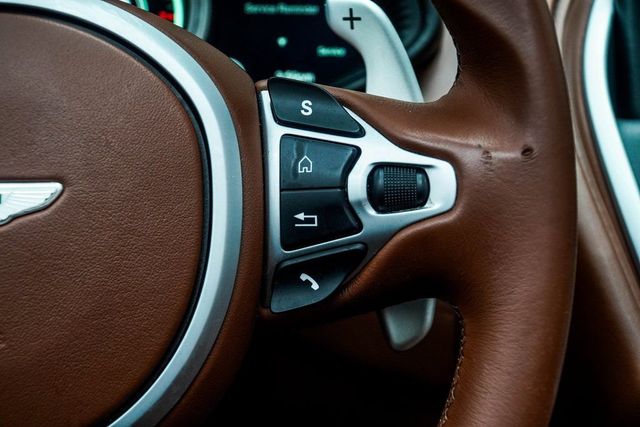 2019 Aston Martin DB11 Volante - 22996680 - 41