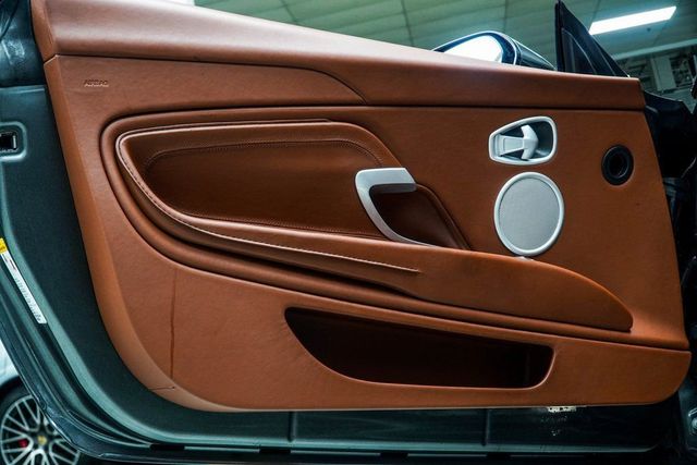 2019 Aston Martin DB11 Volante - 22996680 - 44