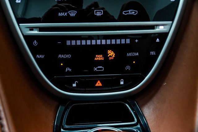 2019 Aston Martin DB11 Volante - 23036963 - 30