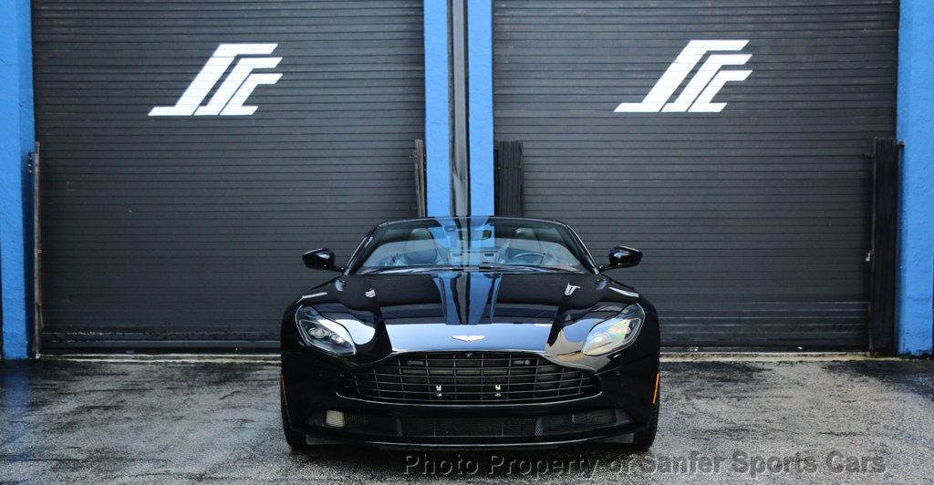 2019 Aston Martin DB11 Volante - 22934663 - 12