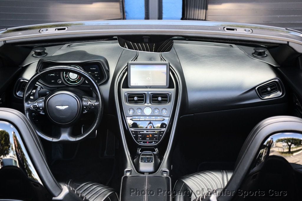2019 Aston Martin DB11 Volante - 22934663 - 24
