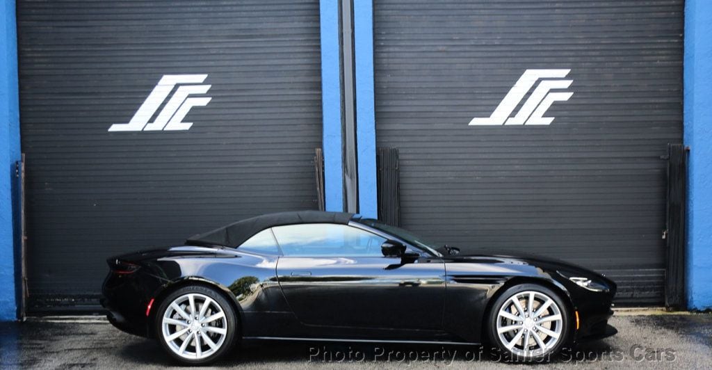 2019 Aston Martin DB11 Volante - 22934663 - 6