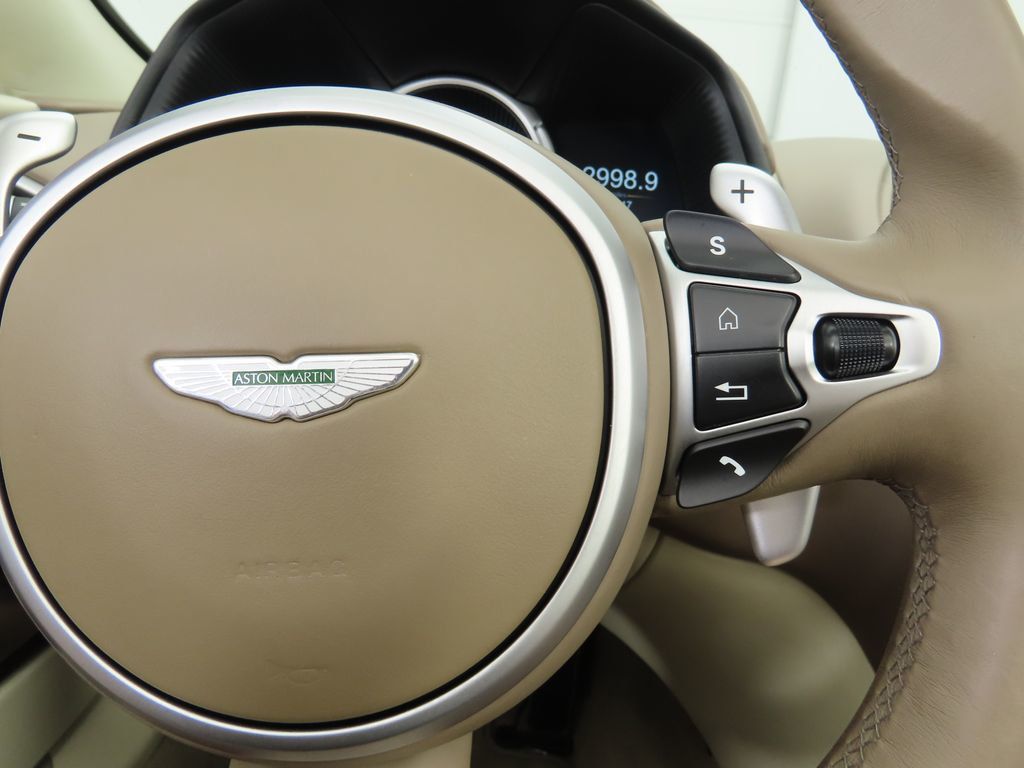 2019 Aston Martin DB11 AM5 photo 12