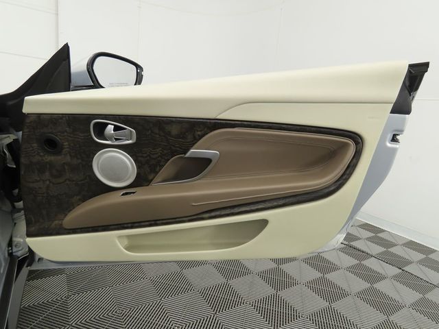 2019 Aston Martin DB11 Volante - 22911641 - 24