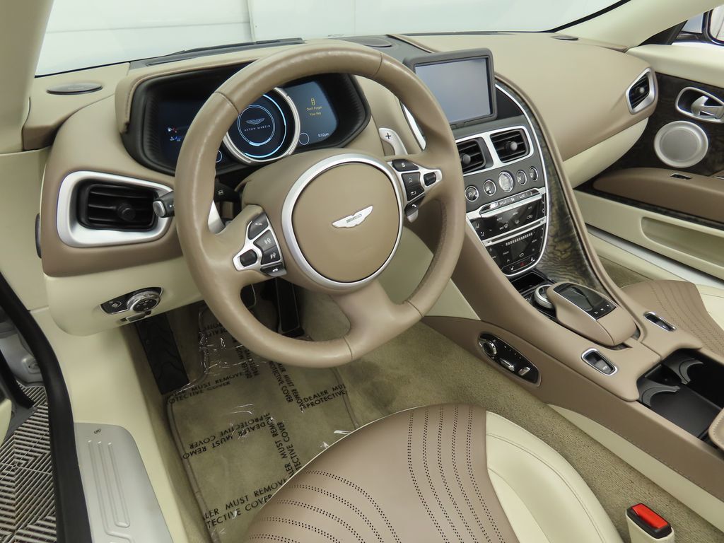 2019 Aston Martin DB11 AM5 photo 9