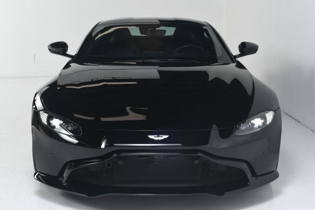 2019 Aston Martin Vantage Coupe - 22593018 - 9