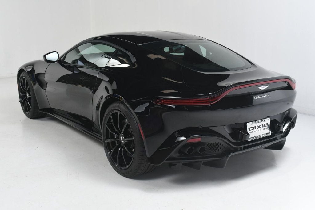 2019 Aston Martin Vantage Coupe - 22593018 - 8