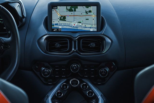 2019 Aston Martin Vantage Coupe - 22703230 - 21