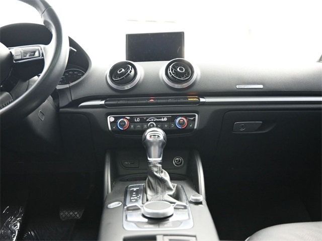 2019 Audi A3 2.0T Premium photo 15