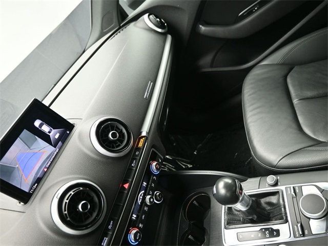 2019 Audi A3 Sedan Titanium Premium 40 TFSI - 22955500 - 24