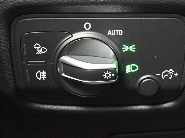 2019 Audi A3 Sedan Titanium Premium 40 TFSI - 22955500 - 30