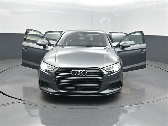 2019 Audi A3 Sedan Titanium Premium 40 TFSI - 22955500 - 40