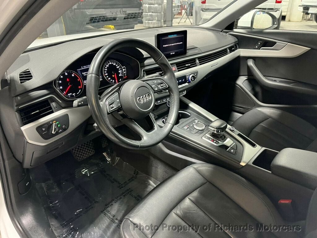 2019 Audi A4  - 22774865 - 11