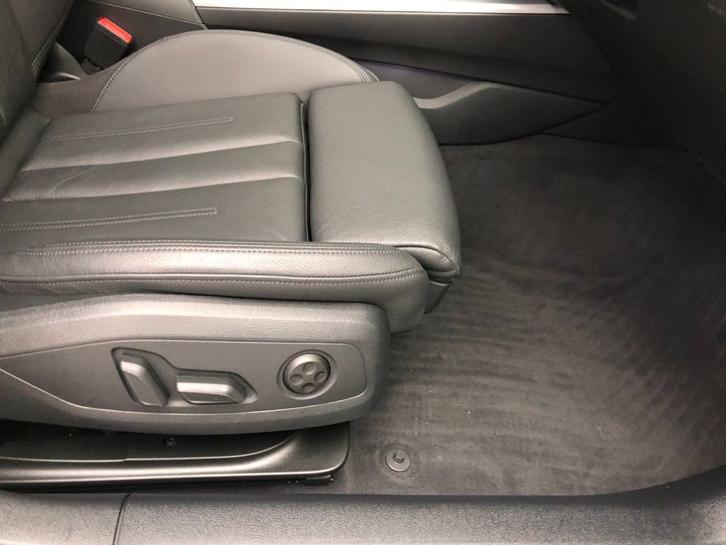 2019 Audi A4 2.0T Premium - 21197137 - 12