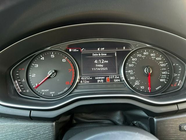 2019 Audi A4 LocalTrade/Titanium/Premium/PushButtonStart/BackupCamera - 22946600 - 22