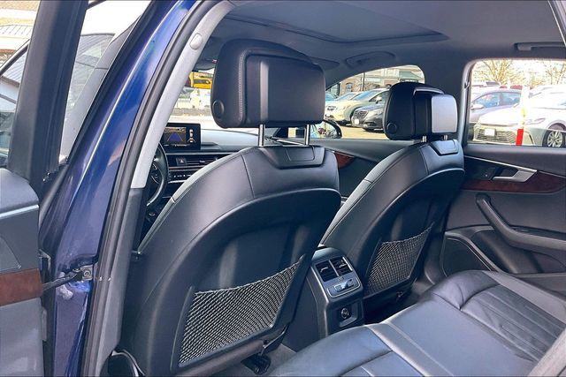 2019 Audi A4 Premium 45 TFSI quattro - 22947128 - 17