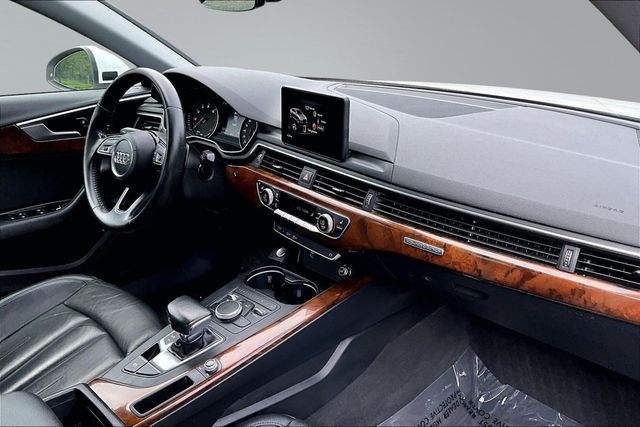 2019 Audi A4 Premium 45 TFSI quattro - 23063509 - 11