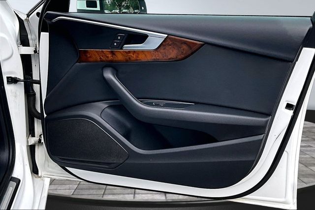 2019 Audi A4 Premium 45 TFSI quattro - 23063509 - 15