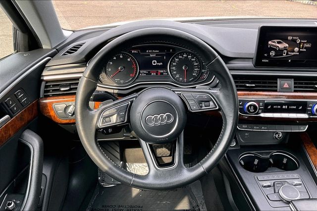 2019 Audi A4 Premium 45 TFSI quattro - 23063509 - 19