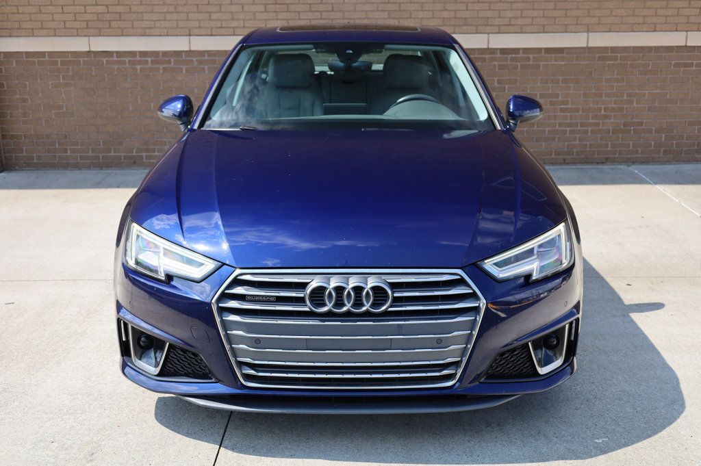 2019 Audi A4 Premium Plus 45 TFSI Quattro photo 4