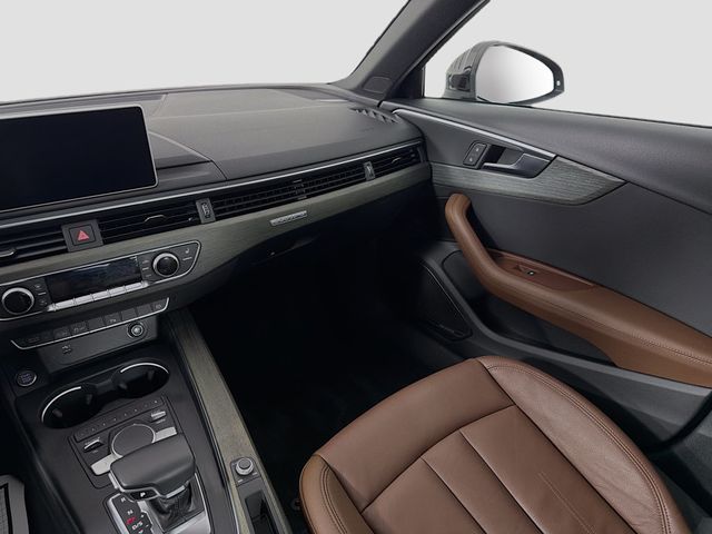 2019 Audi A4 Premium Plus 45 TFSI quattro - 22967499 - 25