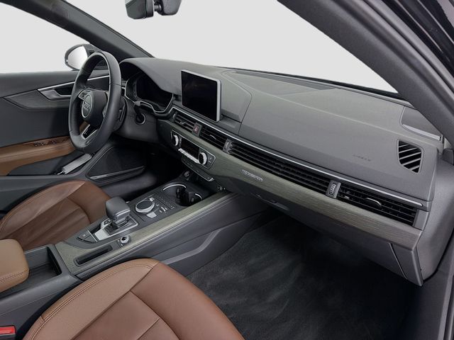 2019 Audi A4 Premium Plus 45 TFSI quattro - 22967499 - 31