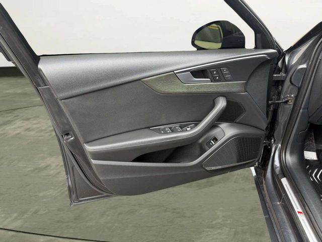 2019 Audi A4 quattro Premium Plus 45 TFSI AWD 4dr Sedan - 22985775 - 11