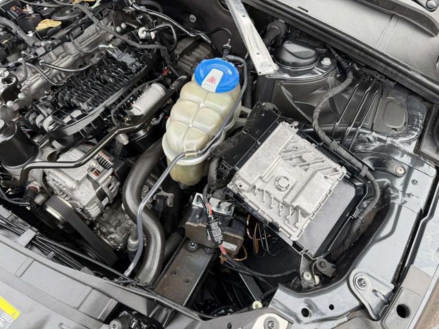 2019 Audi A4 quattro Premium Plus 45 TFSI AWD 4dr Sedan - 22985775 - 32