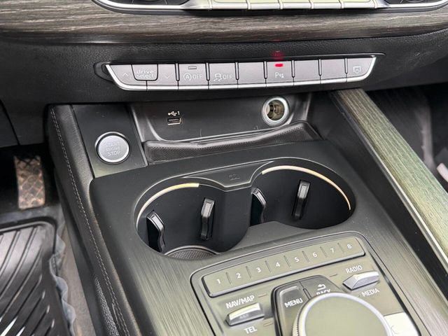2019 Audi A4 quattro Premium Plus 45 TFSI AWD 4dr Sedan - 22985775 - 52