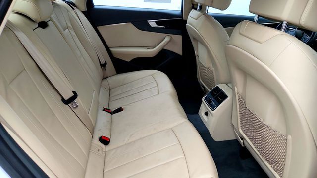 2019 Audi A4 Titanium Premium 40 TFSI - 23013655 - 22