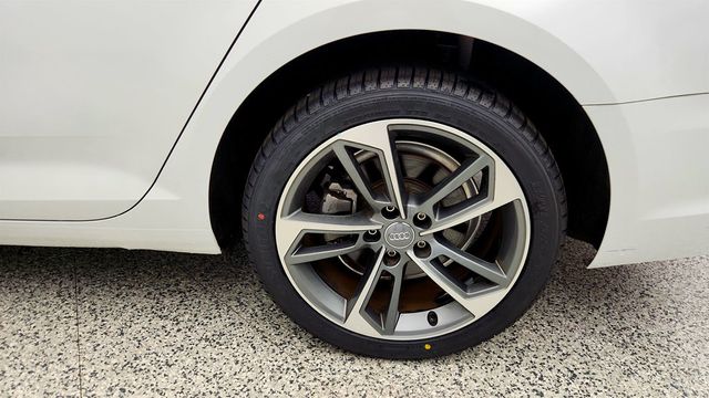 2019 Audi A4 Titanium Premium 40 TFSI - 23013655 - 8