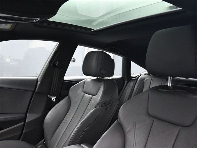 2019 Audi A5 Premium Plus 45 TFSI Quattro photo 10