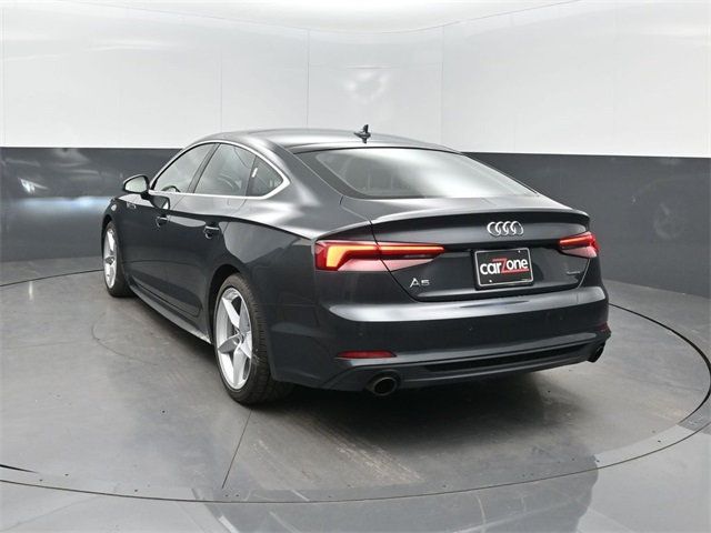 2019 Audi A5 Premium Plus 45 TFSI Quattro photo 3