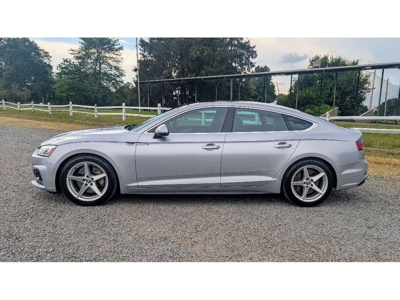 2019 Audi A5 Prestige 45 TFSI Quattro photo 4