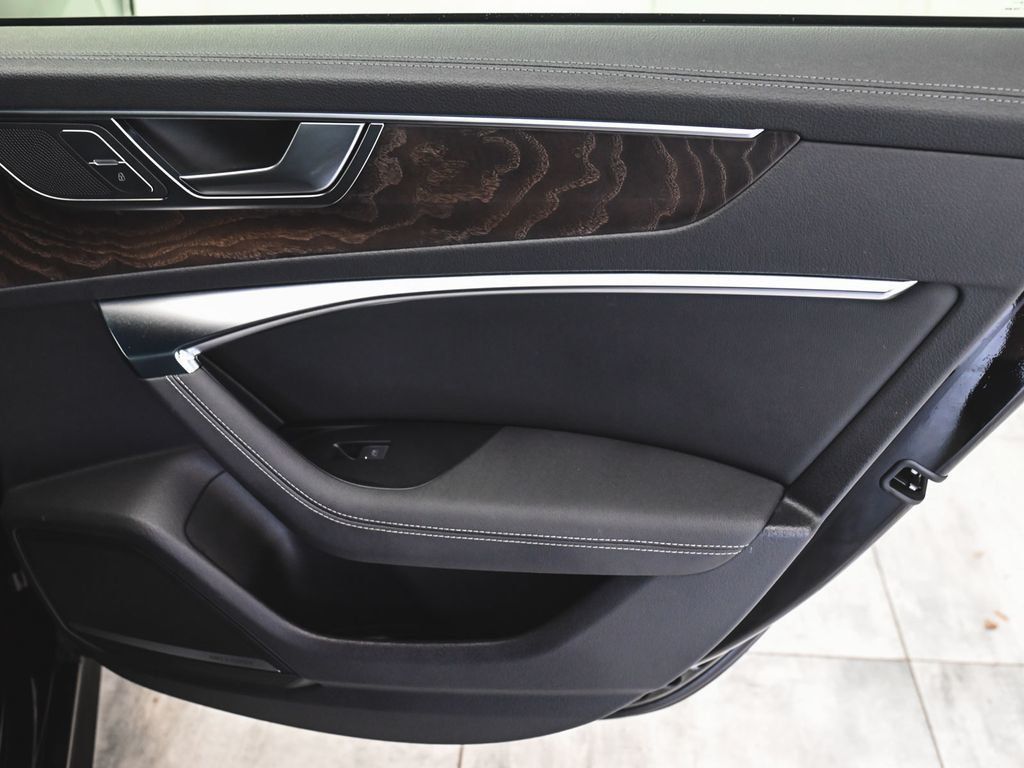 Audi A7 photo 13