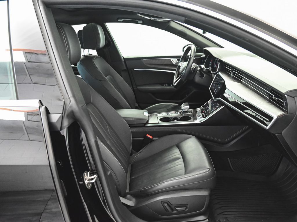 Audi A7 photo 35