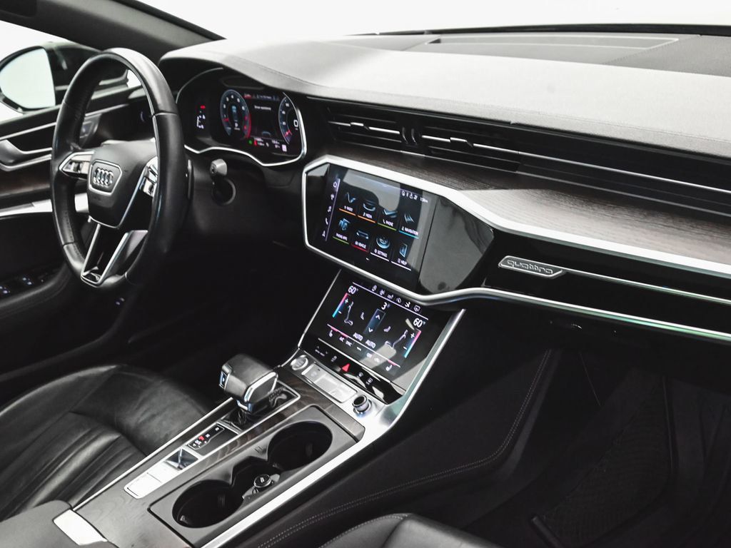 Audi A7 photo 36