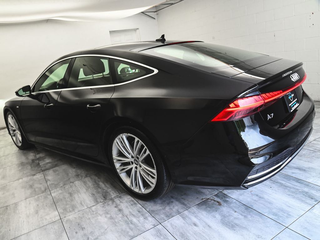 Audi A7 photo 4