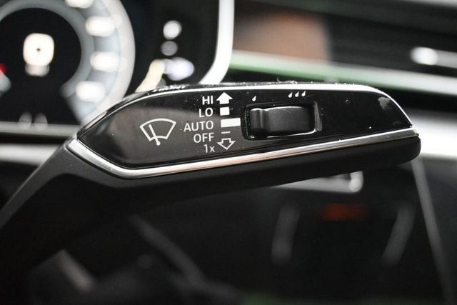 2019 Audi A8 L 55 - 23062771 - 22